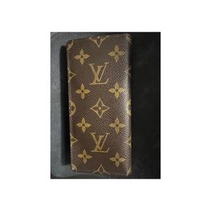 100% Authentic LOUIS VUITTON Eyeglasses Pouch